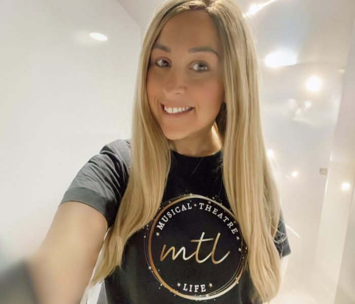 REBECCA_SELFIE